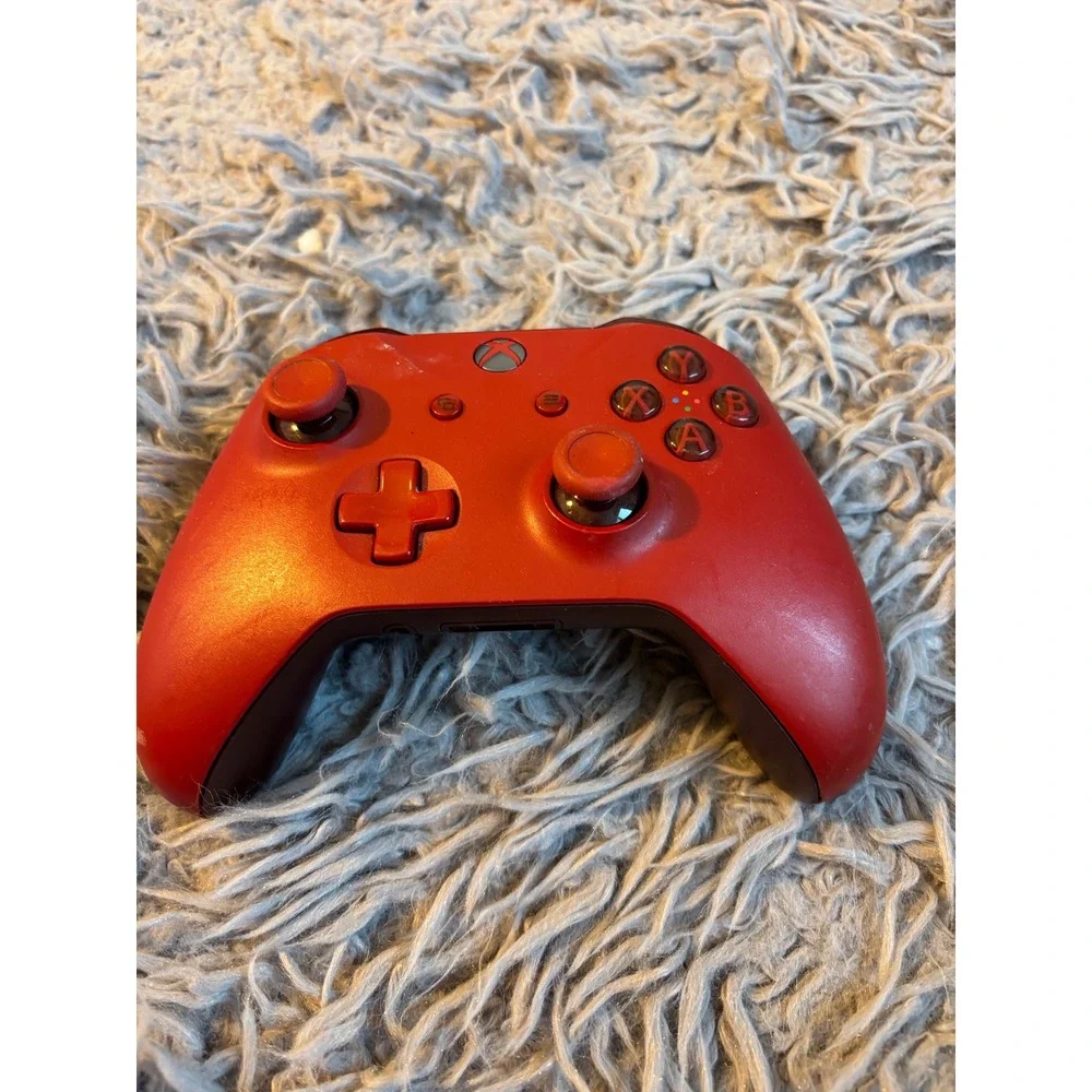 Microsoft Xbox Wireless Controller Red Model 1708 for Xbox One Series X S PC